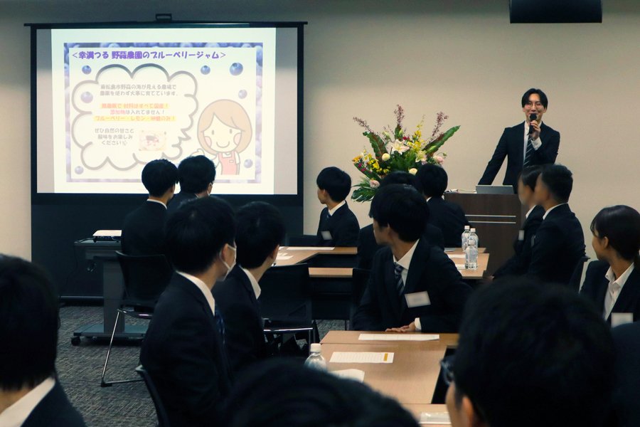 ＜上位のグループには、アルティウスリンクの農産物栽培拠点「幸満つる 野蒜農園」でつくられた、カナッペソースやブルーベリージャムのプレゼントが！＞