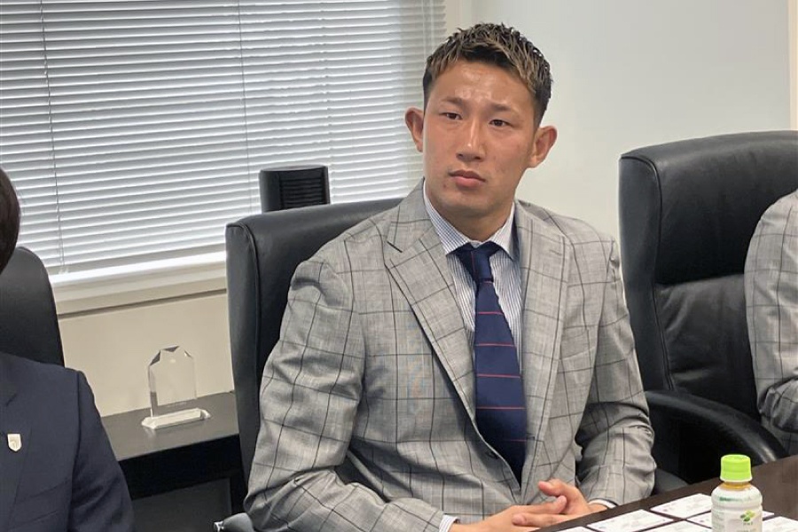 ＜波多野　豪選手＞